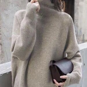 Audrey & Jane - Heather Cozy Turtleneck Sweater